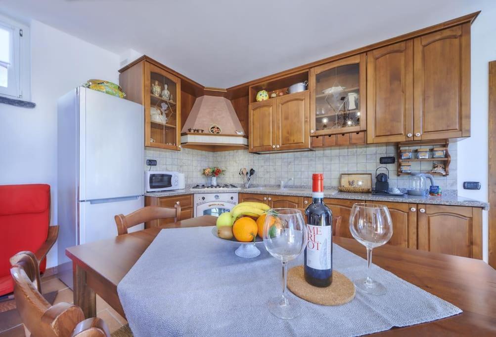 Casa Ducale Como Lake View مانديلو ديل لاريو المظهر الخارجي الصورة