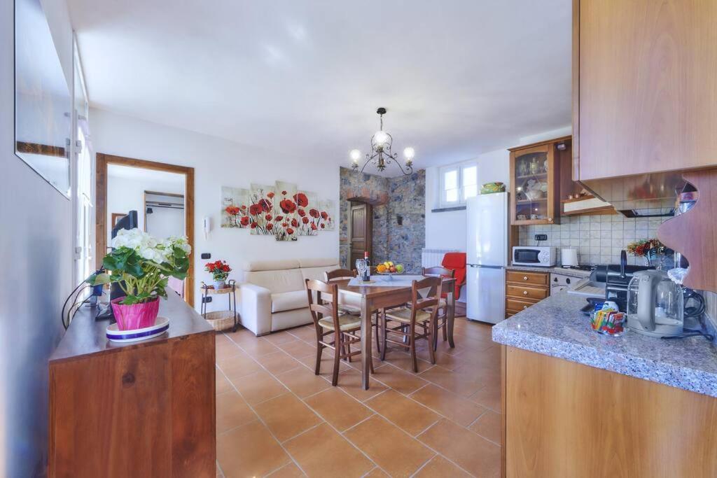 Casa Ducale Como Lake View مانديلو ديل لاريو المظهر الخارجي الصورة
